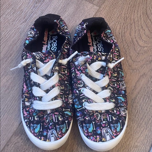 BOBS by Skechers Sneakers—Dogs Design - Picture 2 of 5